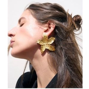 Zara STARFISH EARRINGS